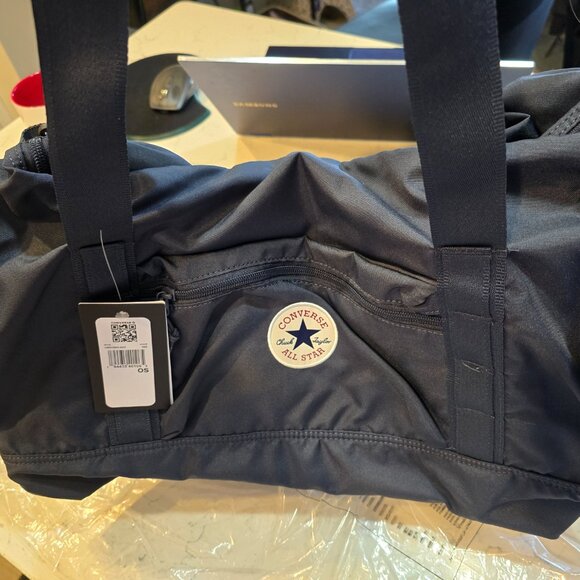 Converse All Star Chuck Taylor Black Go 2 Duffle Bag Gym School NEW - Picture 2 of 10